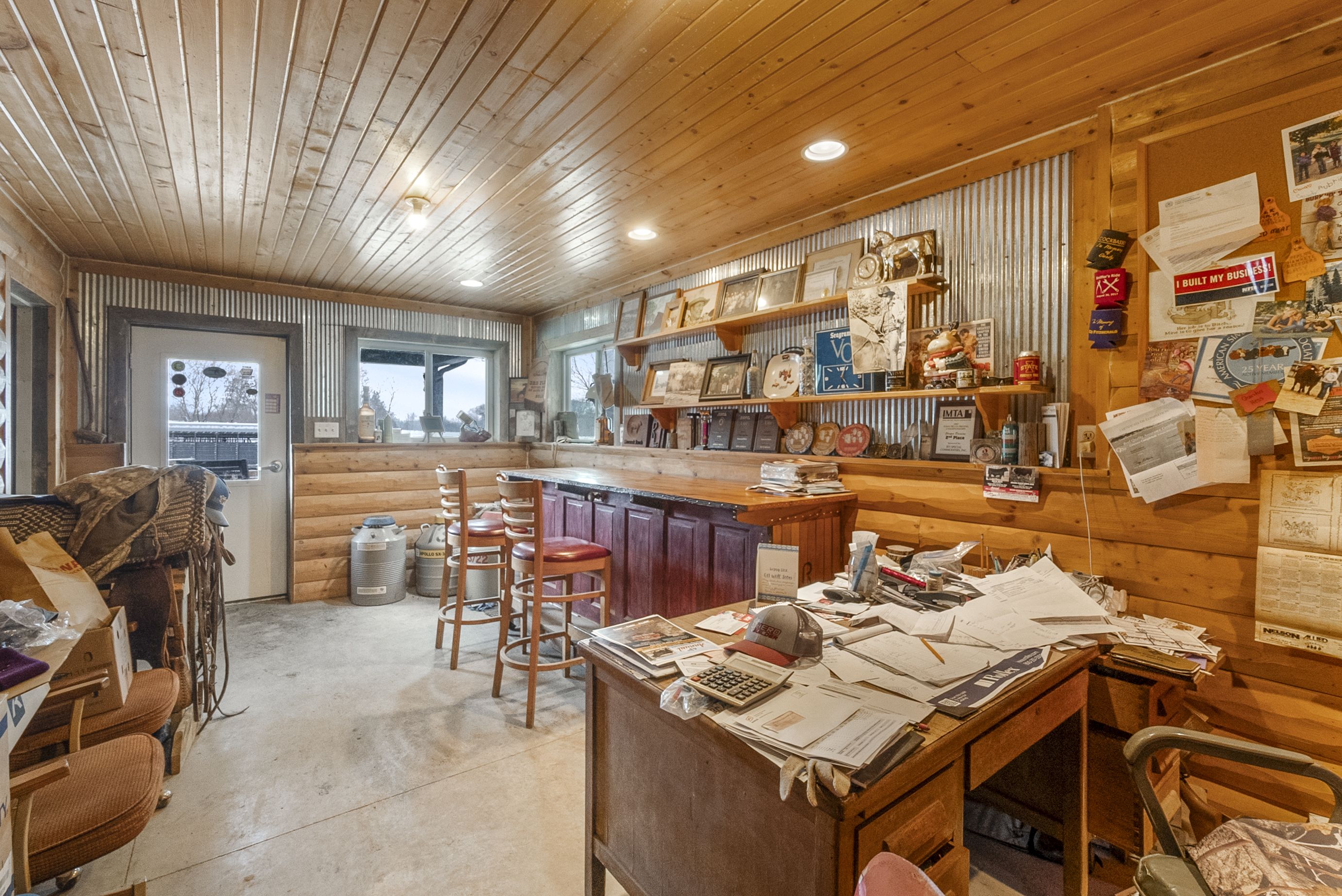 Listing Photo: 37-print-3251 Brandon Diagonal Blvd_Edits (37 of 52)